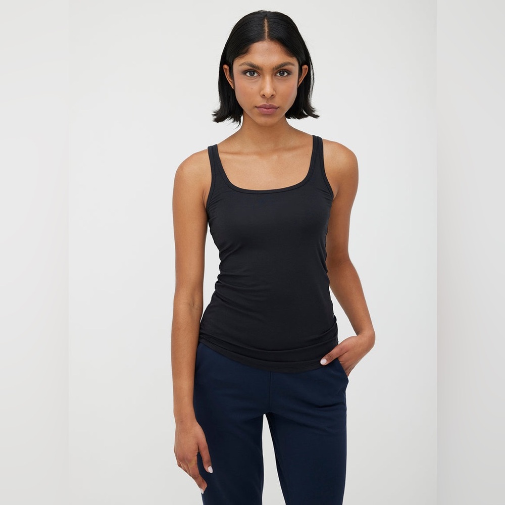 Kit & Ace Black Scoopneck Tank Size S